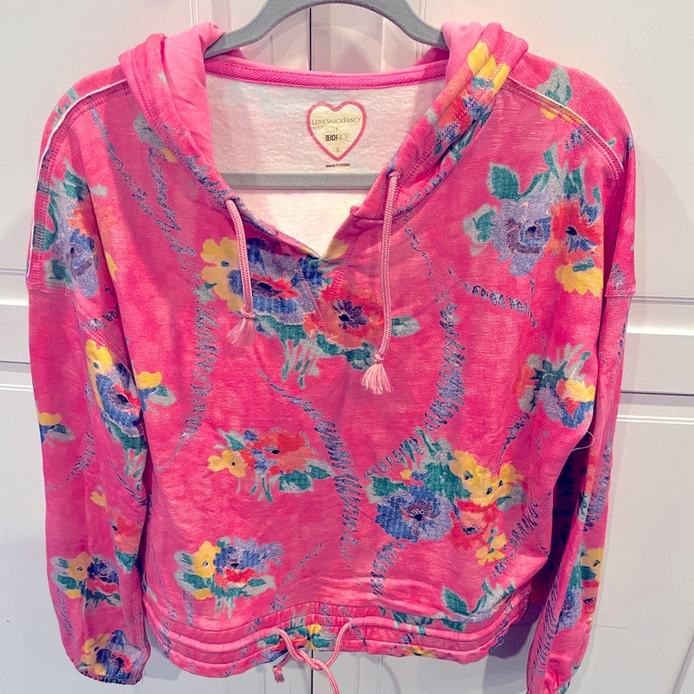 Love shack fancy x beach riot collab-Pink Floral crop Hoodie